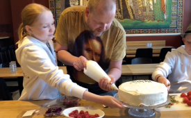 Isä ja lapset museoiden kulisseissa, osa 5: <br> Helene Schjerfbeckin 157-vuotissynttärit Ateneumilla